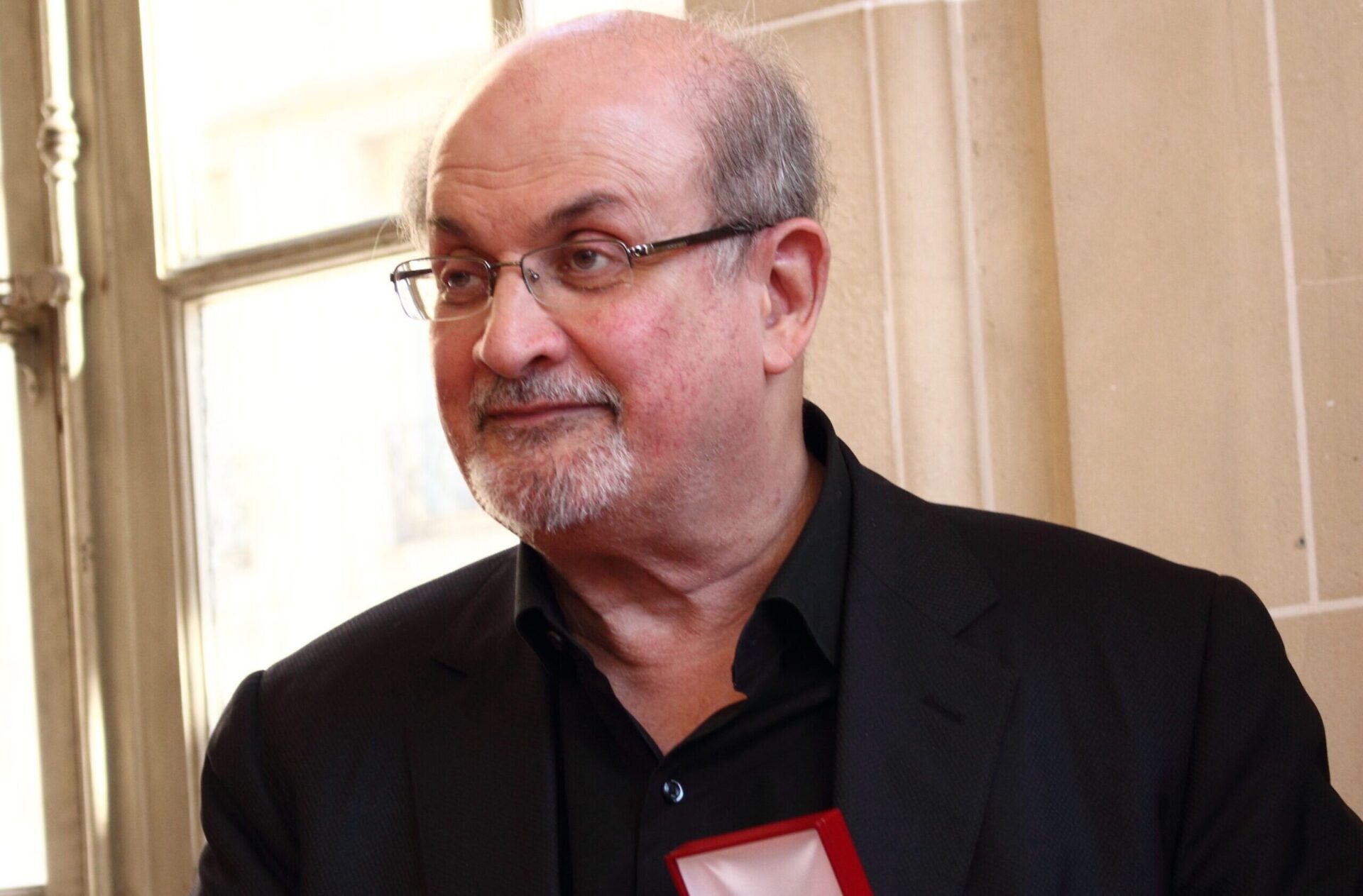 ‘Rushdie’s attacker had direct contact with Iran’s Revolutionary Guards’