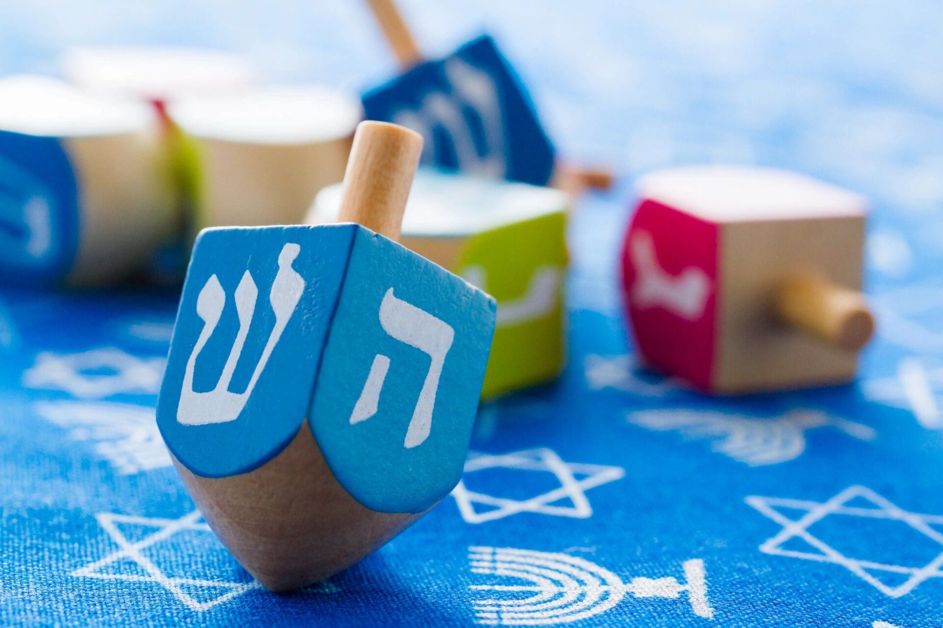 Havurah Vatik lists Chanukah celebration