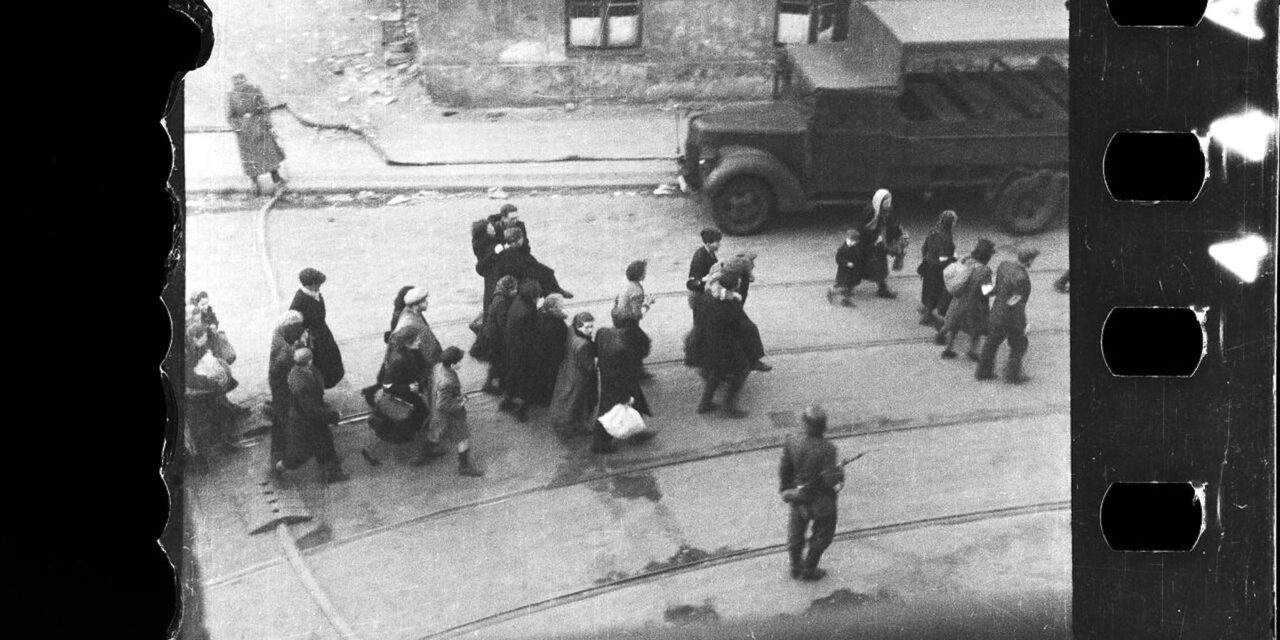 ‘The images will stay with me for the rest of my life’: Warsaw Ghetto Uprising photos revealed