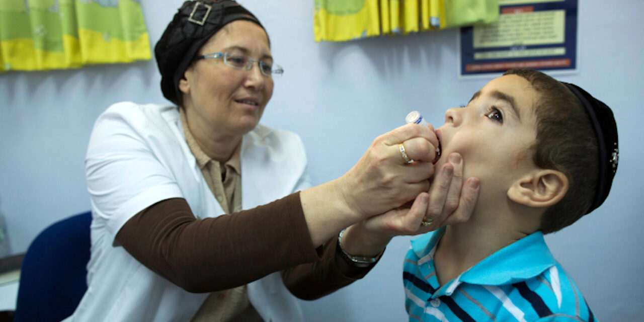 175,000 Israeli children not vaccinated against polio