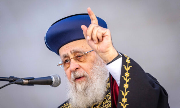 Chief rabbi of Israel calls for dialogue over judicial reforms