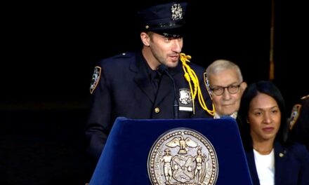Orthodox valedictorian garners awards at NYPD Academy graduation