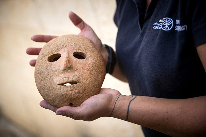Ancient stone mask discovered on Mt. Hebron