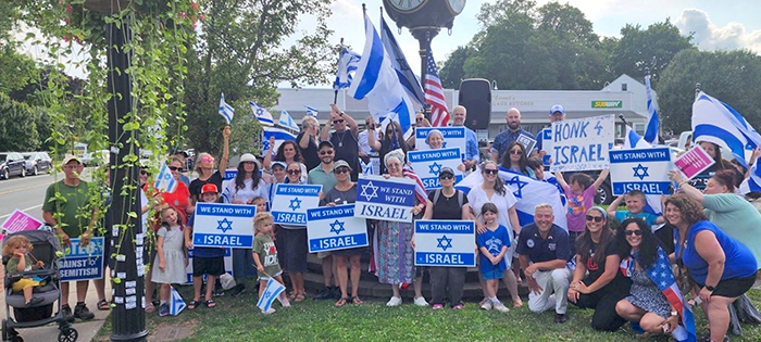 Local group rallies in Delmar against  anti-Semitism and in support of Israel