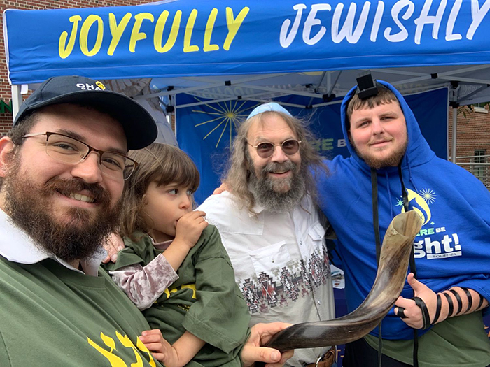 Jewish pride at Siena College with the Let Here Be Light Tour