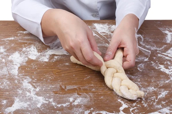 Beth Tephilah slates challah making workshop