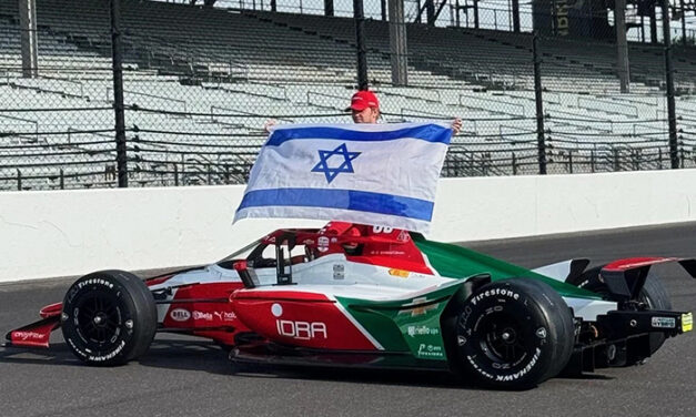 IndyCar driver born in Tel Aviv is just revving up