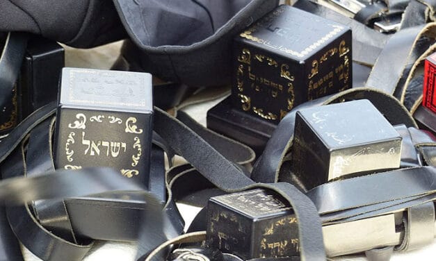 Law firm sues Florida country club  for ‘egregious’ Jew-hatred