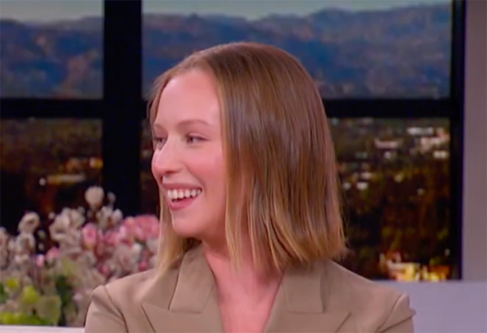 ‘Free Palestine,’ says Jewish actress during Emmy Award acceptance speech